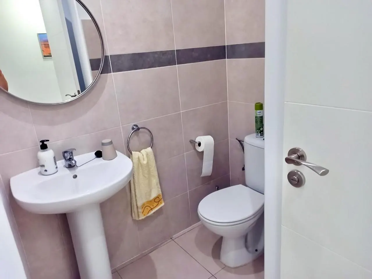 Comfortable Apartment On The 1St Sea Line In The South Of Tenerife Las Galletas